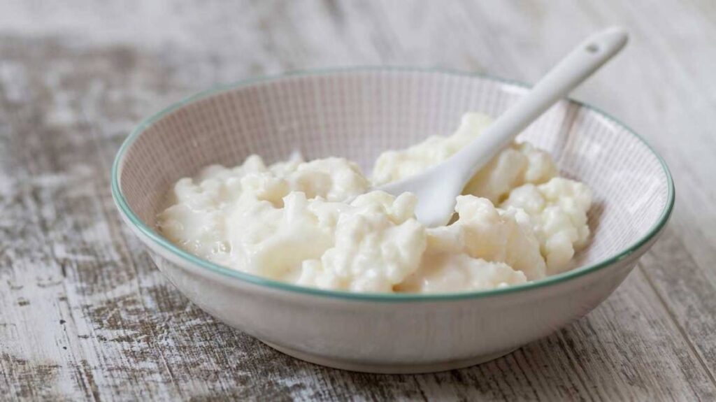 Kefir_to_Boost_the_Immunity_System_Expertateverything.in